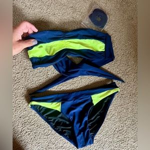 Women’s Venus color block swimsuit set